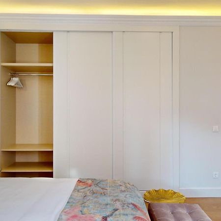 Appartement Celenque à Madrid Extérieur photo