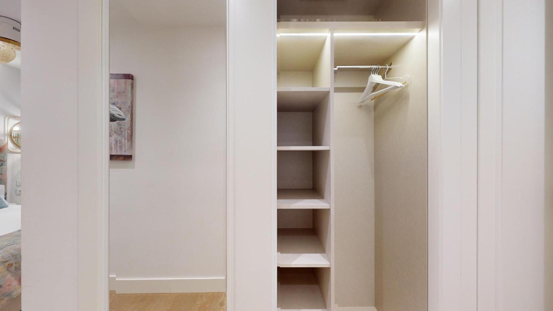 Appartement Celenque à Madrid Extérieur photo